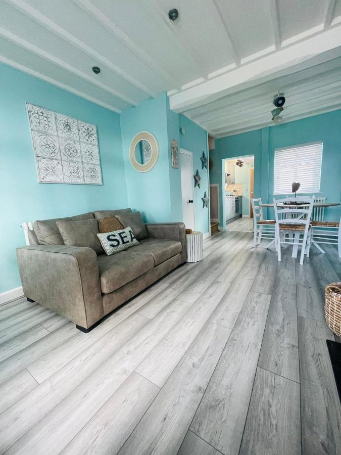 The Rambler'S Rest Cottage, Parkgate, Wirral Parkgate  Esterno foto